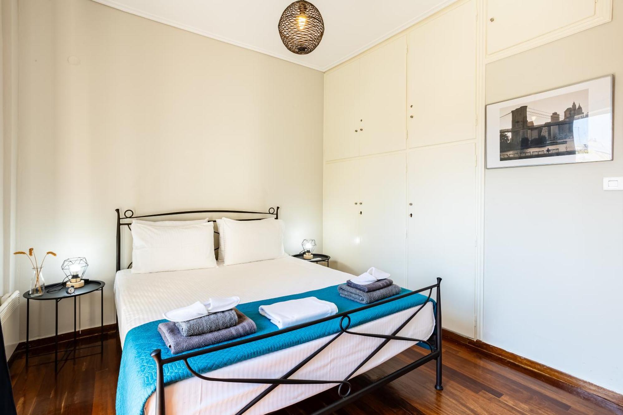 Vicky'S Cozy Nest, Your Home By The Sea Kalamata Exterior photo